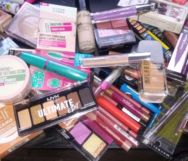 100 Pc Mixed Makeup/Tools Wholesale Lot CoverGirl, Maybelline, L'Oreal READ  kellysmis